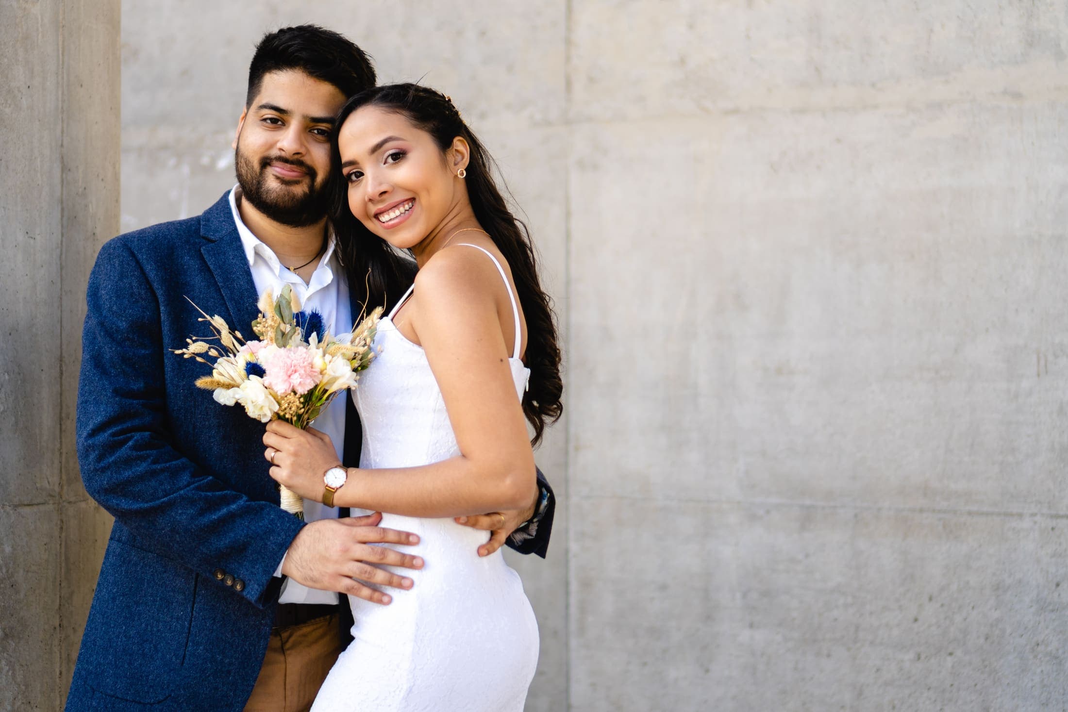 Pareja recién casada — el resultado de una web de fotógrafo que sí convierte